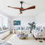 Ventilateur de plafond moderne d'intérieur 52 pouces sans lumière 6 vitesses à distance 3 moteurs à courant continu réversible à pales en bois massif pour le salon