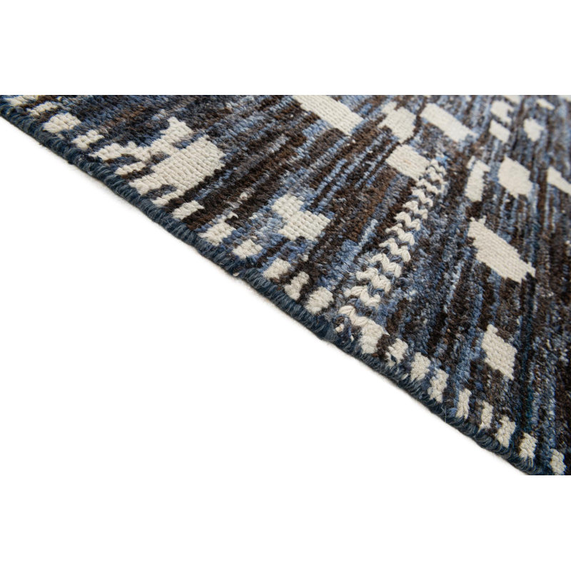 Tapis noir Outen