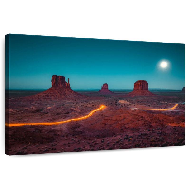 Lune d'Alvord au-dessus de Monument Valley, H 32 po x l 48 po