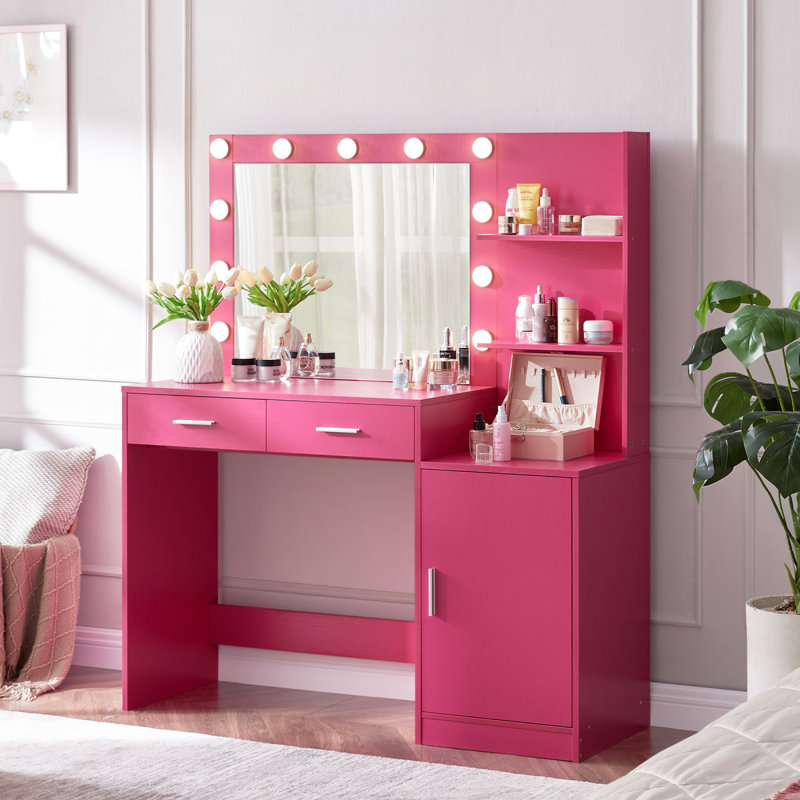 Coiffeuse Nickisha, Pink