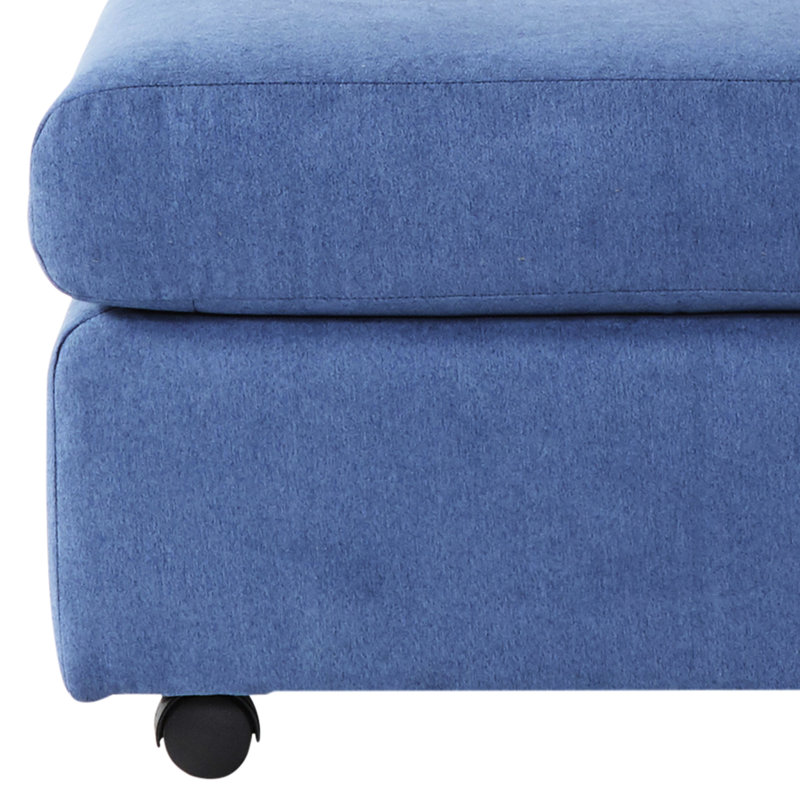Élégant salon bleu marine - siège très profond, dossier coussiné, coussin d'accoudoir luxueux