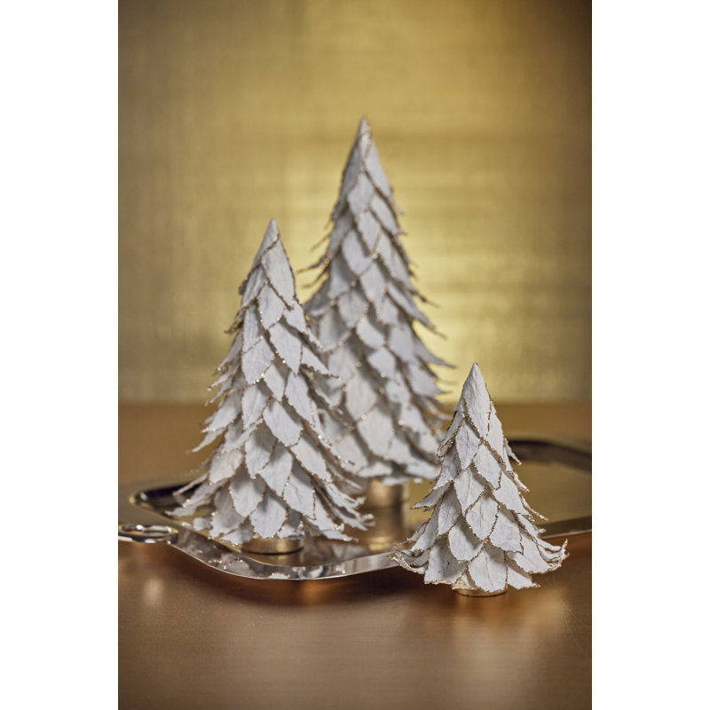 Arbre de Noël blanc à feuilles naturelles avec plateau doré, H 15,5 po x l 8,75 po x P 8,75 po