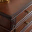 Armoire d'appoint en noyer massif
