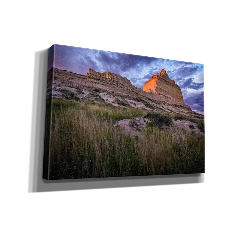 'Scotts Bluff At Sunset' by Rick Berk Canvas Wall Art