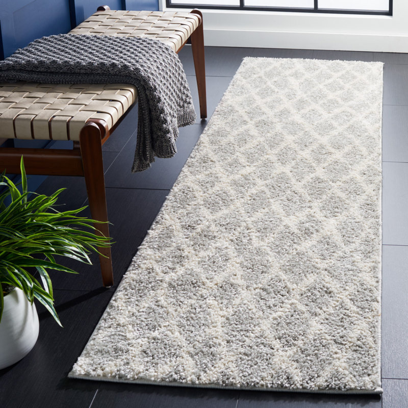 Schuyler Geometric Light Gray/Cream Area Rug, Runner 2'3" x 8'