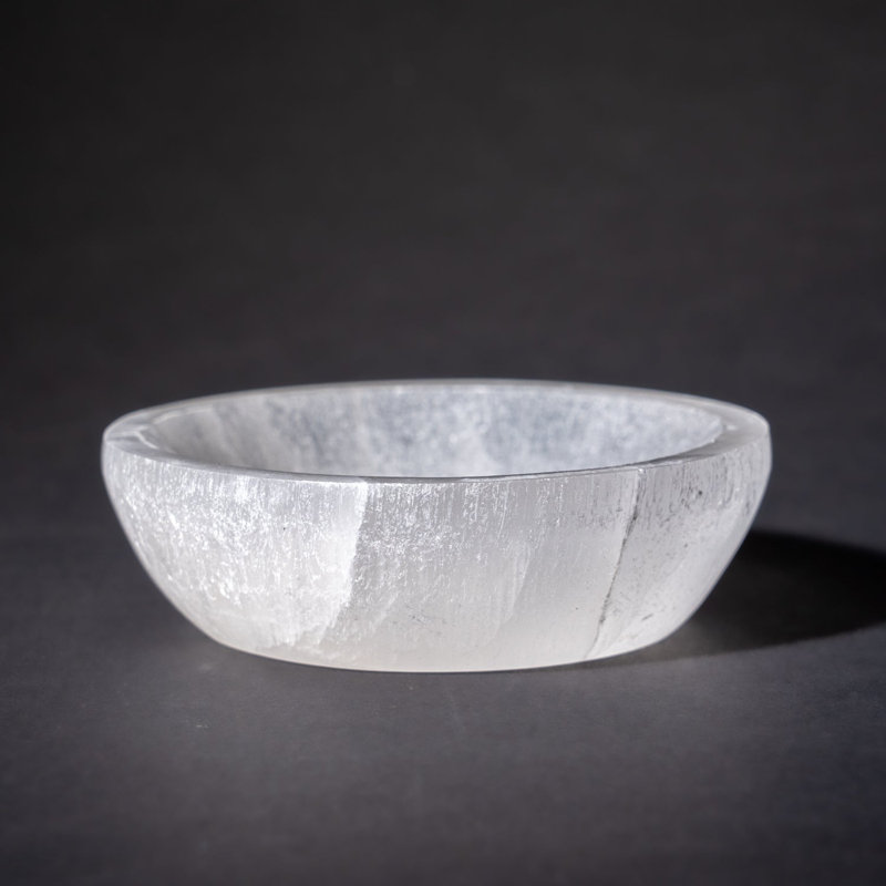 Bol rond poli en sélénite véritable (325,9 grammes)