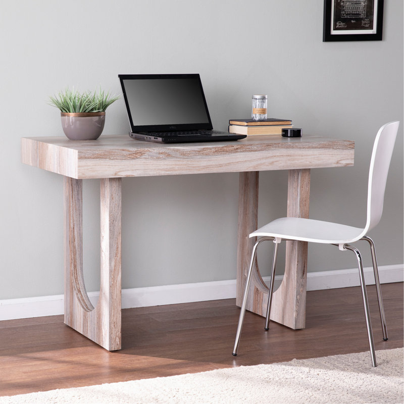 Bureau d'écriture en faux marbre