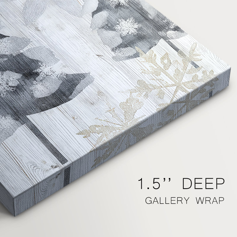 «Frostlit Hearth Blessing» - Toile tendue avec châssis de qualité supérieure, H 18 po x l 12 po