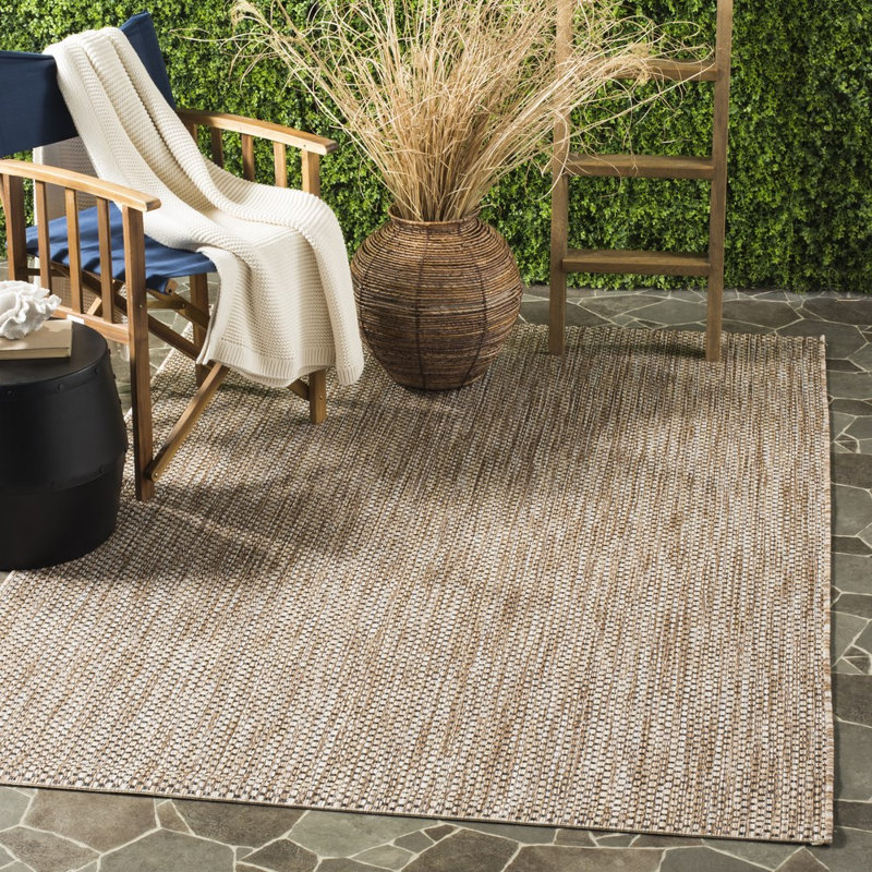 Debriana Performance Solid Color Indoor/Outdoor Area Rug, Rectangle 4' x 5'7"