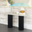 Console blanche et noire