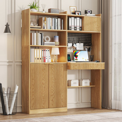 Bureau d'ordinateur de 63 po de hauteur avec huche, bureau d'ordinateur en bois cannelé, comprenant une station de charge, un tiroir et une armoire de rangement, pour le travail et les études à domicile, chêne
