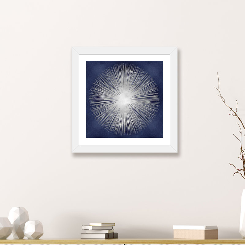 «Silver Sunburst On Blue I» par Abby Young - impression d'art graphique, H 16 po x l 16 po x p 1 po, Papier encadré blanc