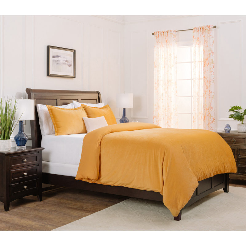 Chanasya Velvet Duvet Reversible Duvet Cover Set, Queen Duvet Cover + 2 Shams and 2 Pillowcases, Golden