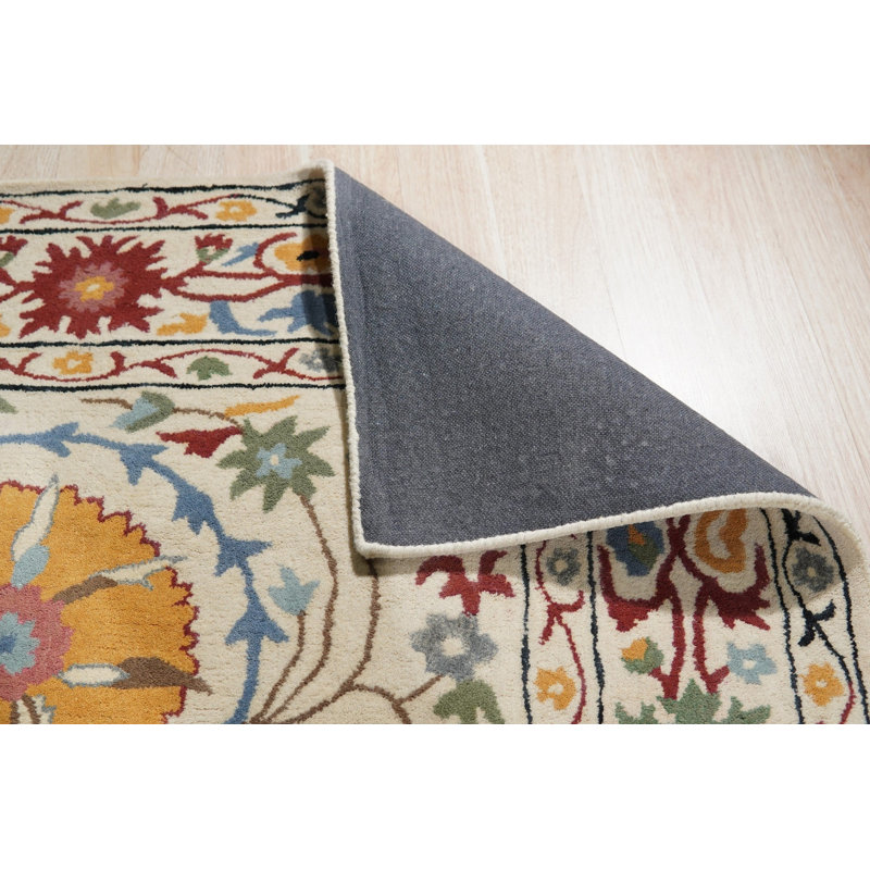 Hand Tufted Wool Floral Area Rug, 5' x 8'