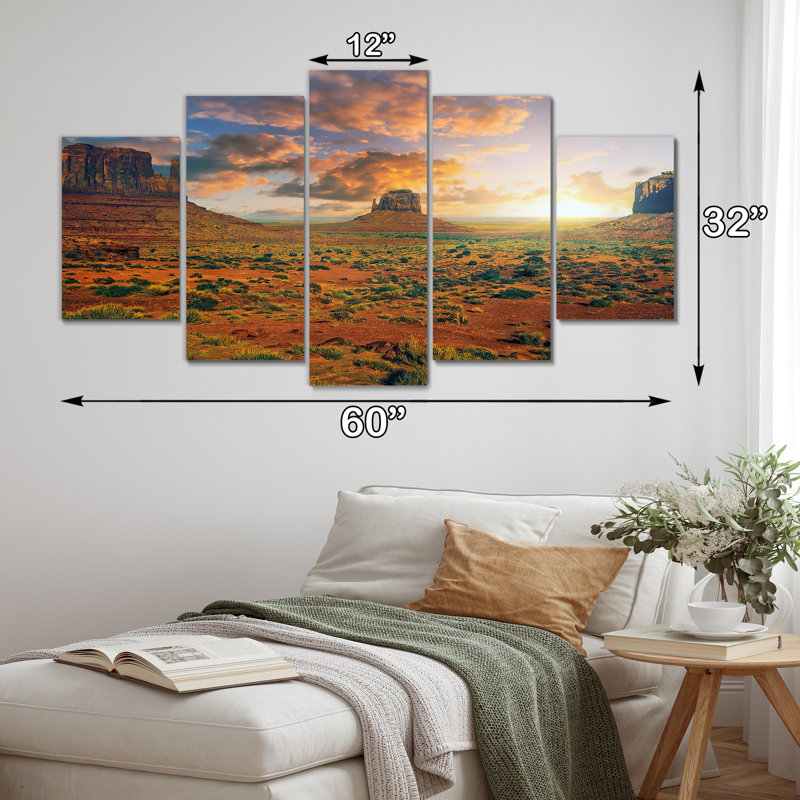 «Sunrise On Monument Valley», impression sur toile de paysages - 5 panneaux