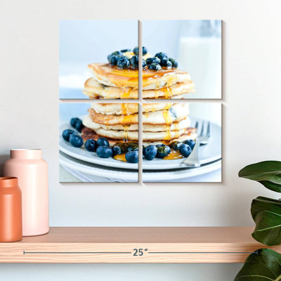 Yarlin Blueberries And Pancakes