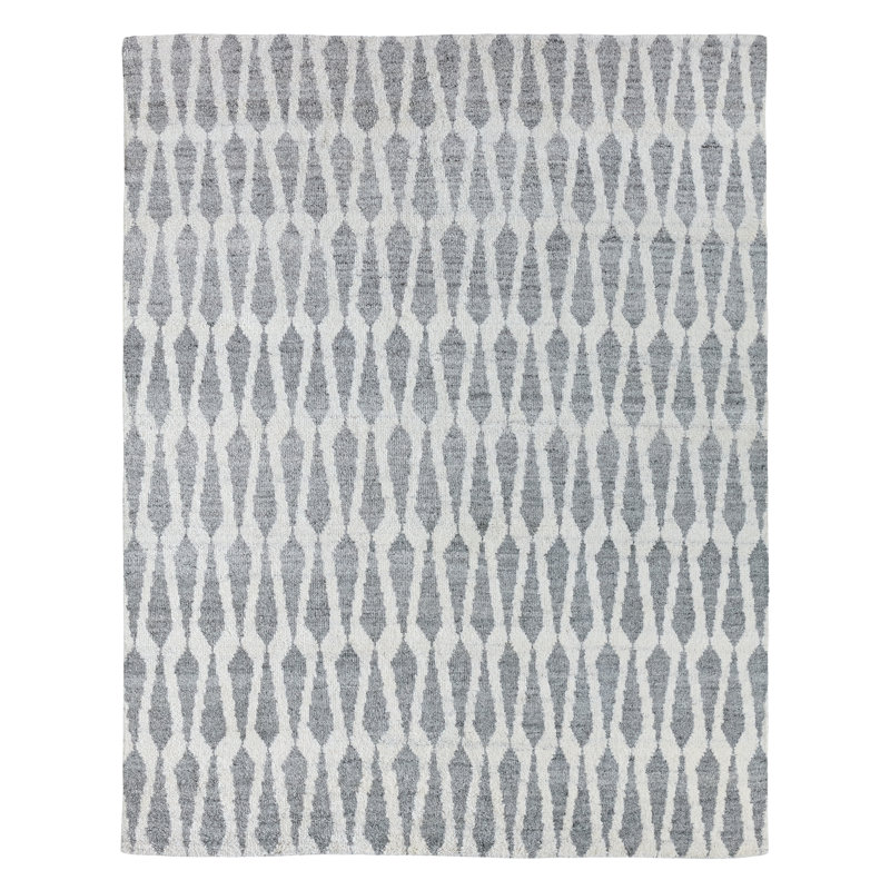 Asante Hand Knotted Wool Geometric Area Rug in Ivory, Rectangle 5' x 8'