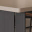 Combinaison de table et de chaises haut de gamme.-109789427-109789426