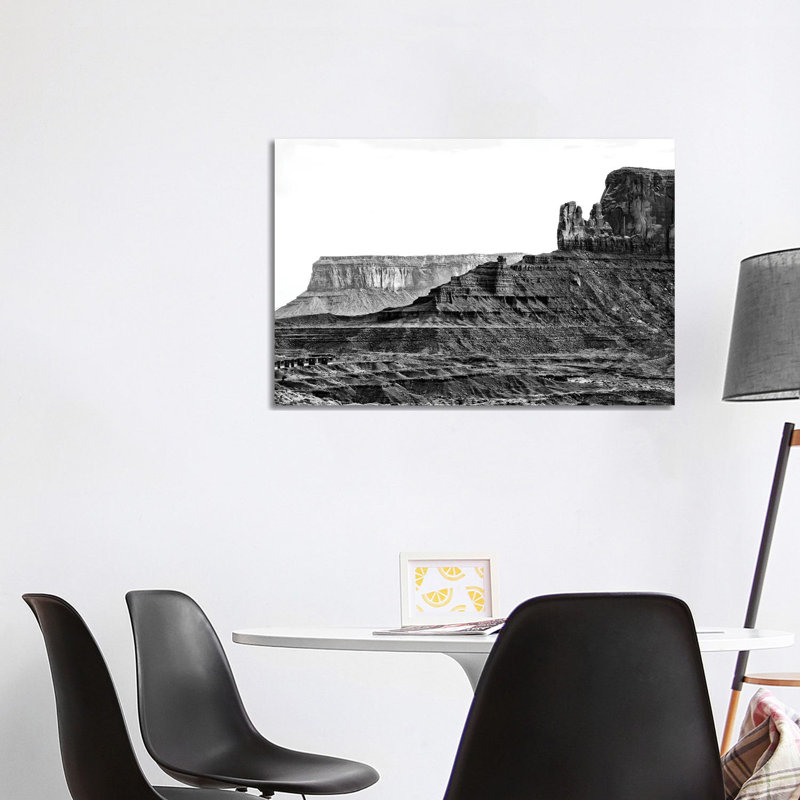 Monument Valley Sentinel Mesa by Philippe Hugonnard - Wrapped Canvas Print, 101.6 cm H x 66.04 cm W x 3.175 cm D