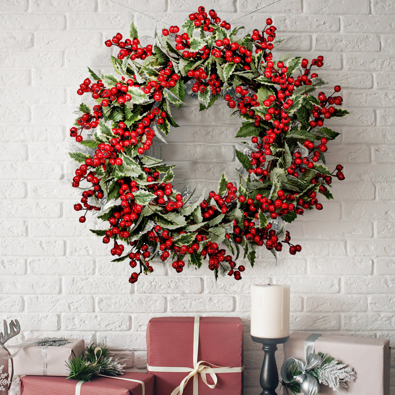 Couronne de 24 po Holly & Berry