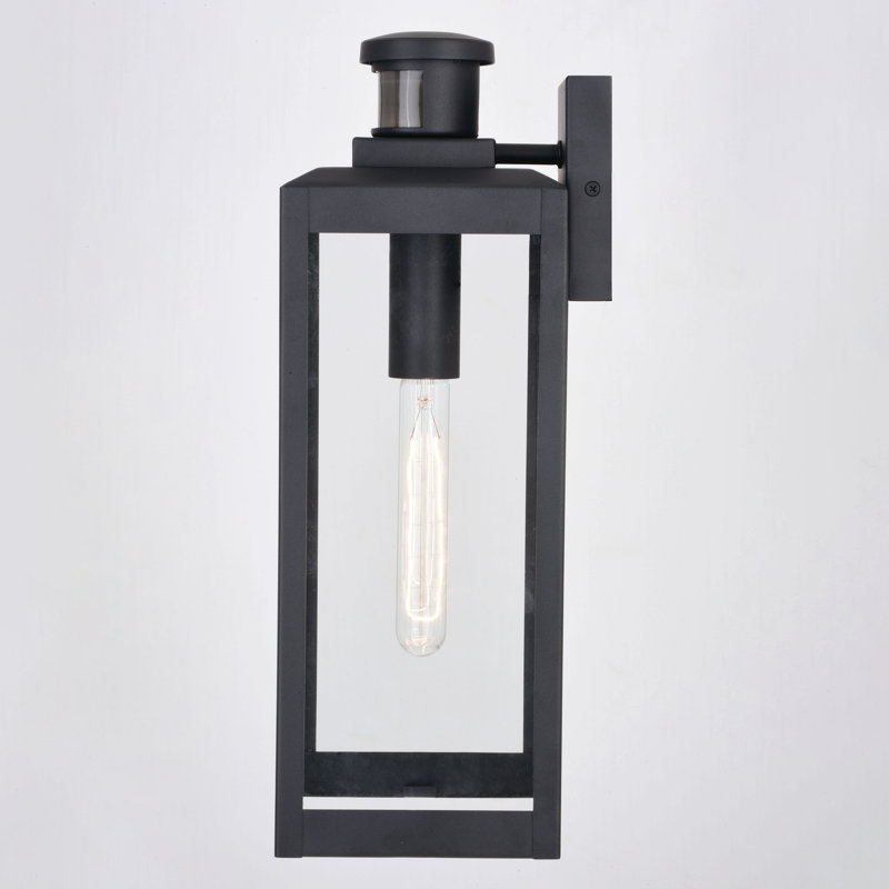 Kinzie Wall Light, 17.5" H x 6" W x 7" D