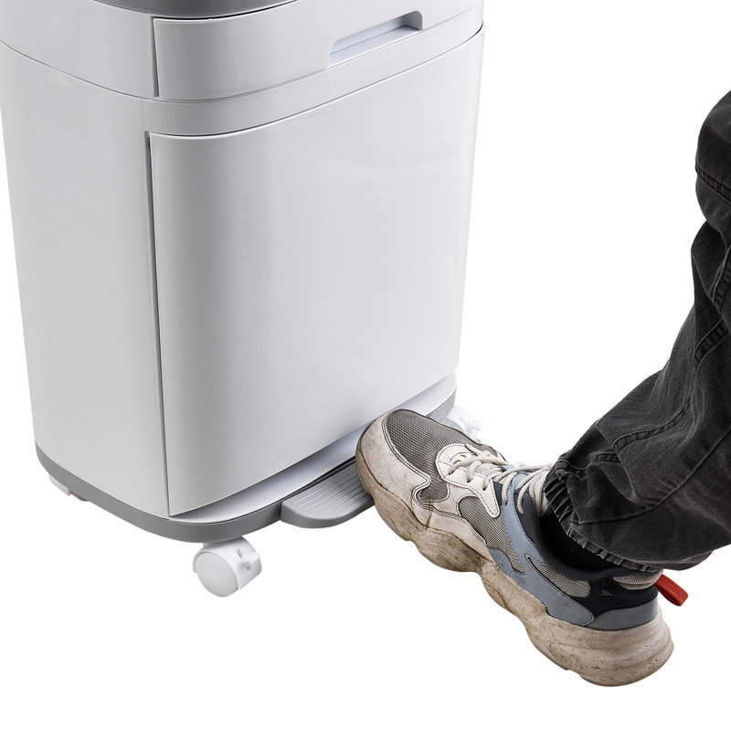 42 Litre Foot Pedal Trash Can
