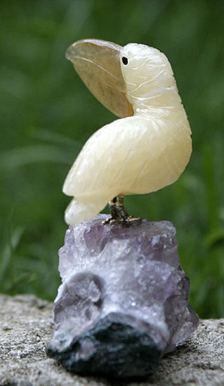 Figurine Reynosa Pelican Amethyst and Fluorite
