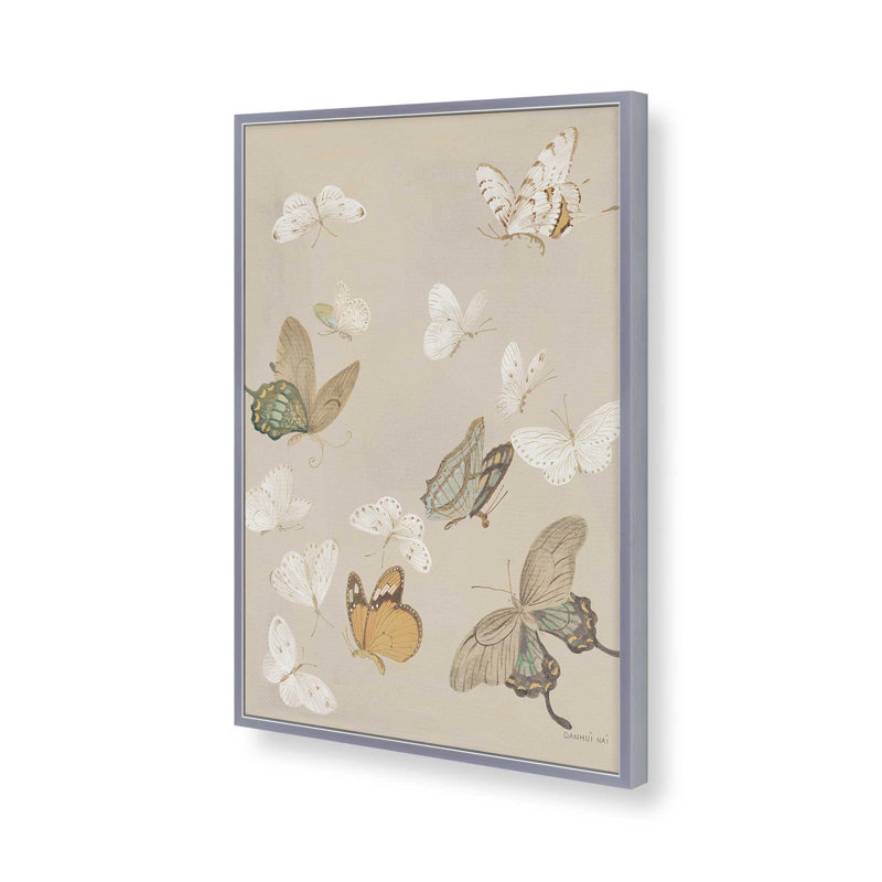«Chrysanthemum Butterflies V2» par Danhui Nai, reproduction d'art sur toile, 16" H x 12" W, Argent argent