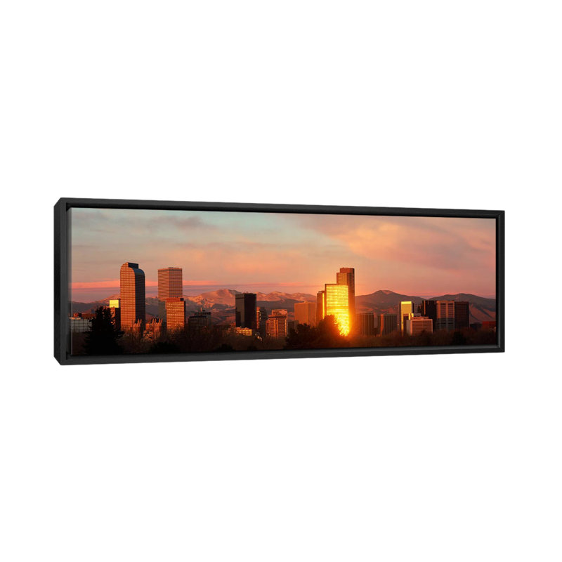 « denver horizon », reproduction de photo sur toile, H 12 po x l 36 po x P 1,5 po, Cadre noir