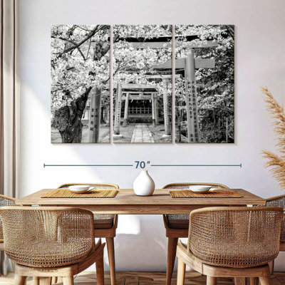 Sebbie Yoshida Shrine Torii