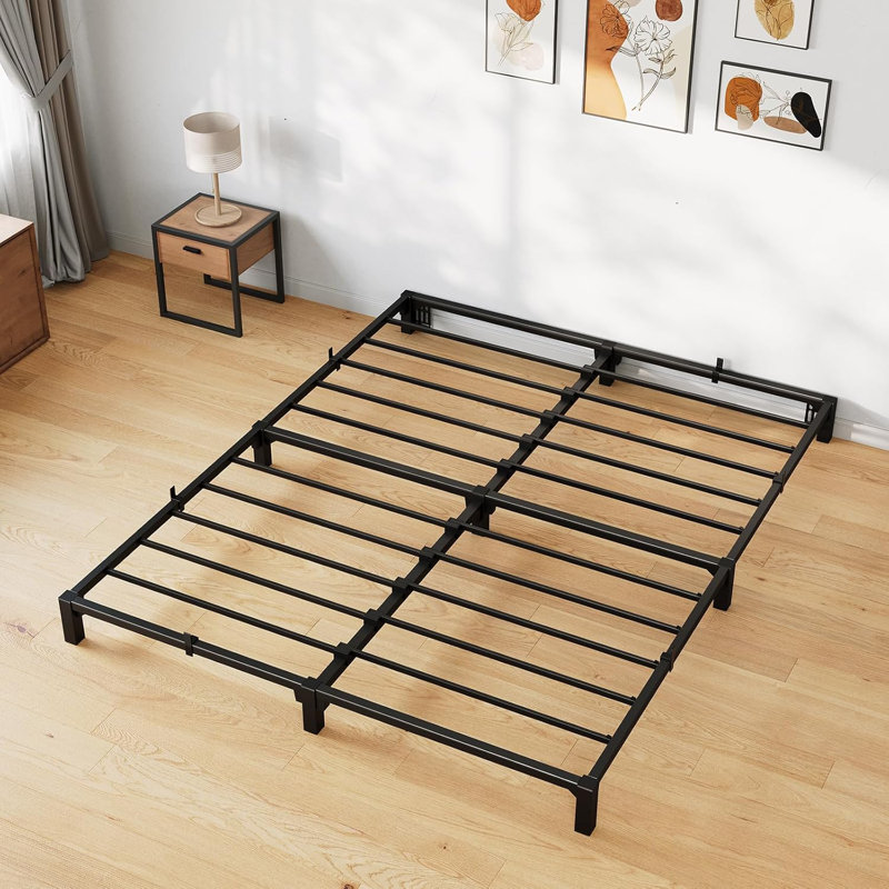 Structure de lit, structure de lit plateforme en métal robuste avec support de lattes en fer durable et pieds, aucun sommier requis, aucune vis nécessaire, supportant jusqu'à 800 lb