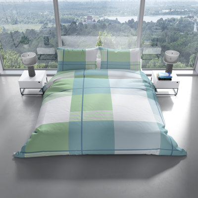 Natyia Bedding Set