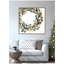 «Loose Christmas Wreath» par Patricia Shaw, reproduction d'art sur toile encadrée