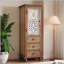 Armoire de rangement rustique en bois avec porte découpée décorative