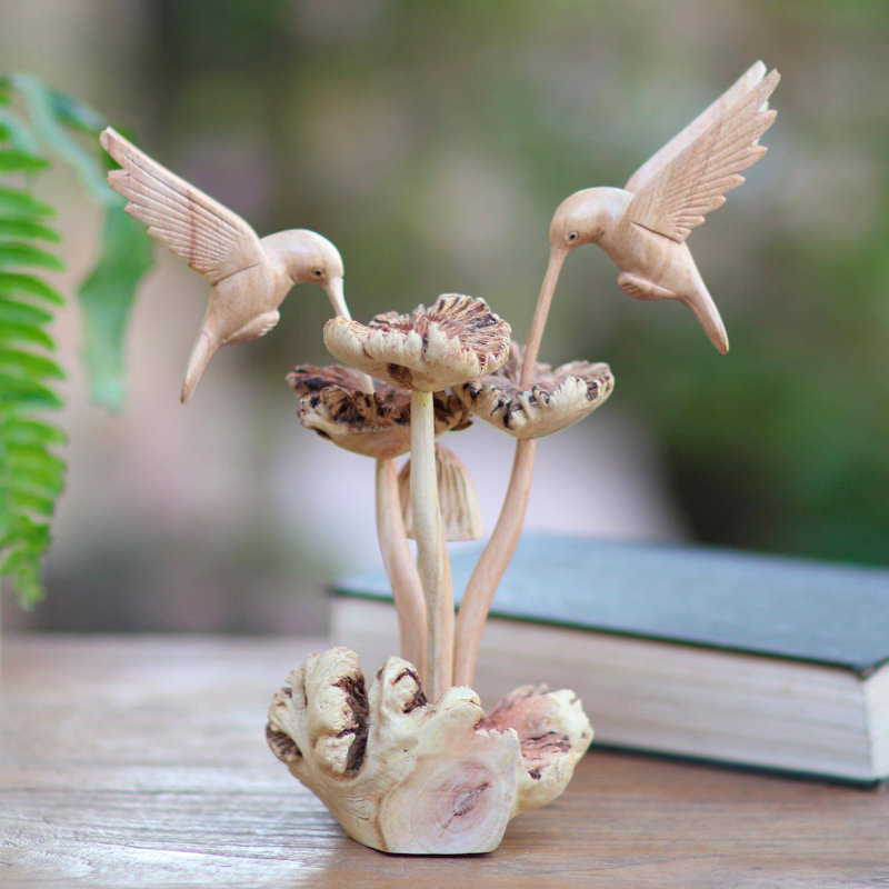 Sculpture colibris et champignons et bois