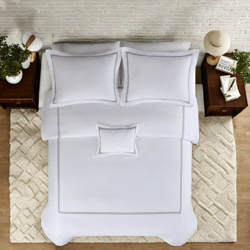 Luxury Cotton Bedding Sets, Elegant Embroidered Design For Home