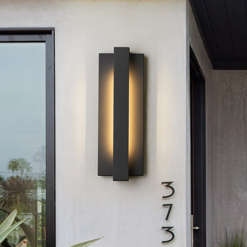 Applique murale Layali, 13.6" H x 4.72" W x 2.36" D