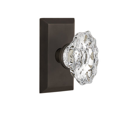 Studio Plate with Chateau Door Knob