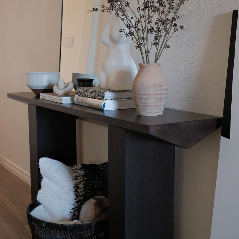Console rectangulaire noire en bois manufacturé, H 31,5 po x l 47,24 po x P 11,81 po