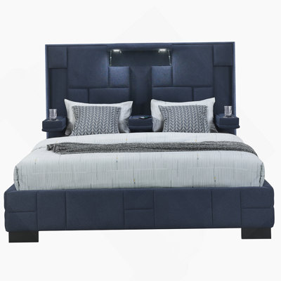 Grand lit bleu marine
