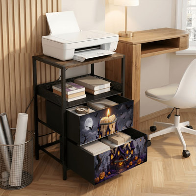 Table de chevet 2 tiroirs avec station de charge, table de chevet pour chambre à coucher avec ports USB, tablette ouverte noire, table de chevet avec toit de bougie de fontaine d'Halloween