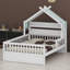 Lit maison avec tablette de rangement-686930257
