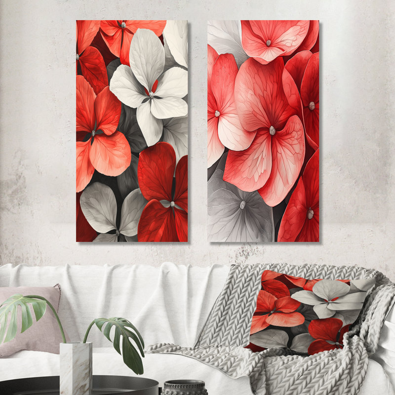 Monogramme de l'hortensia rouge et pétales décoratifs I - Collection de 2 panneaux muraux floraux, H 28 po x l 25 po