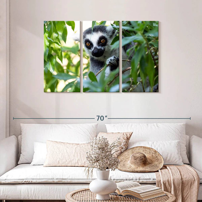 Forest Lemur, 28" H x 45" W