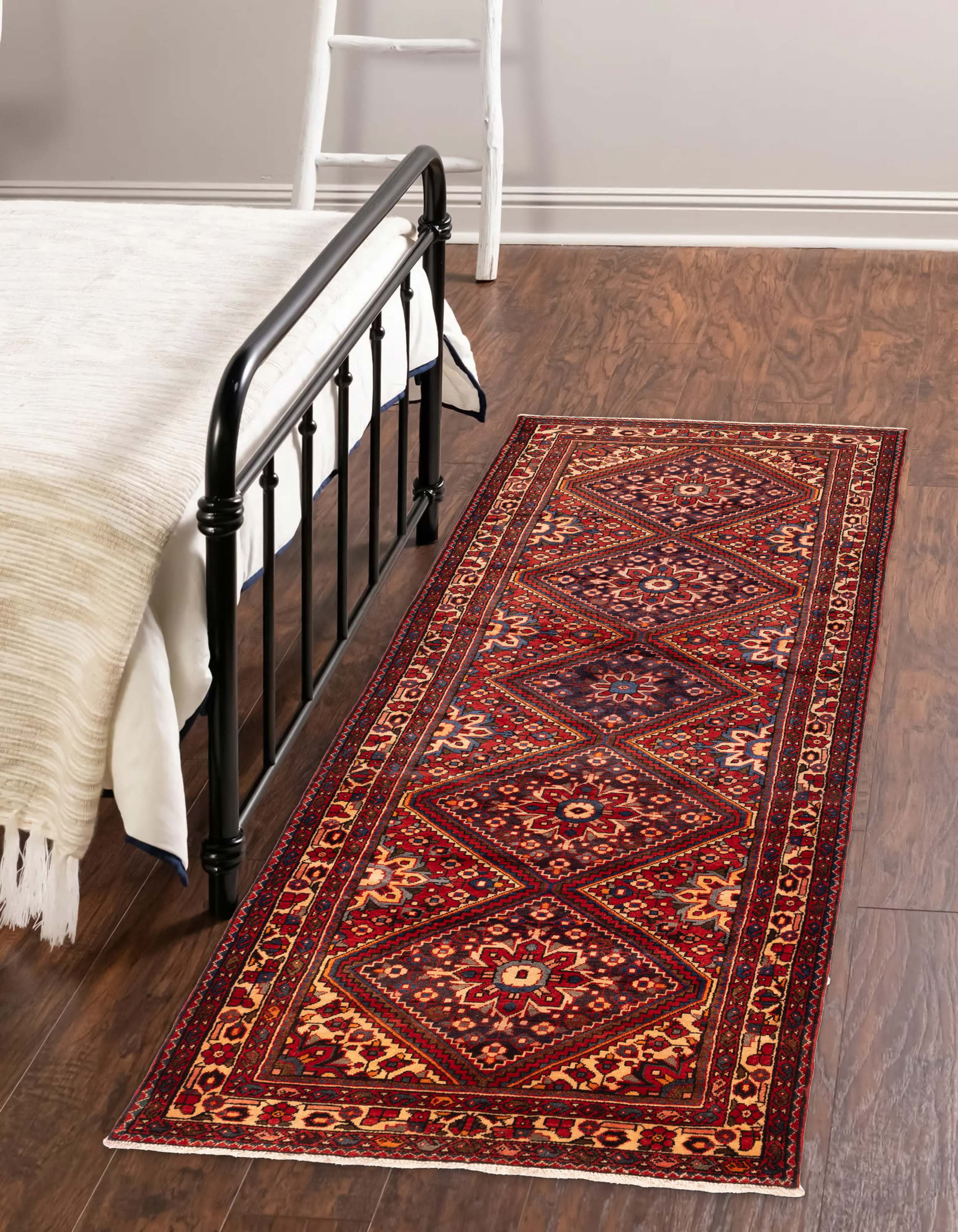 Astoria Grand Andelz Red Rug 3'10
