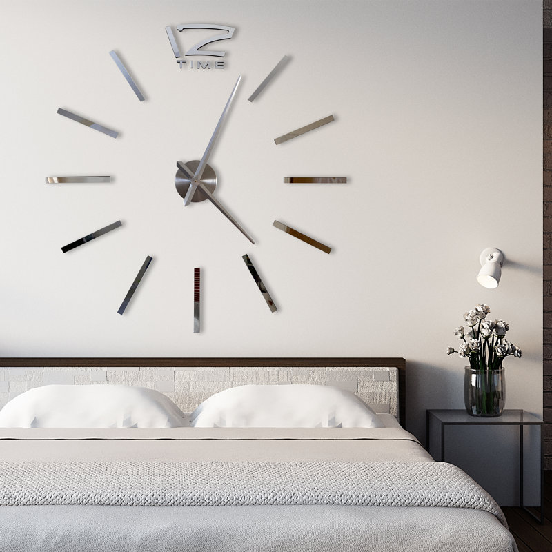 Neidig Wall Clock, Silver