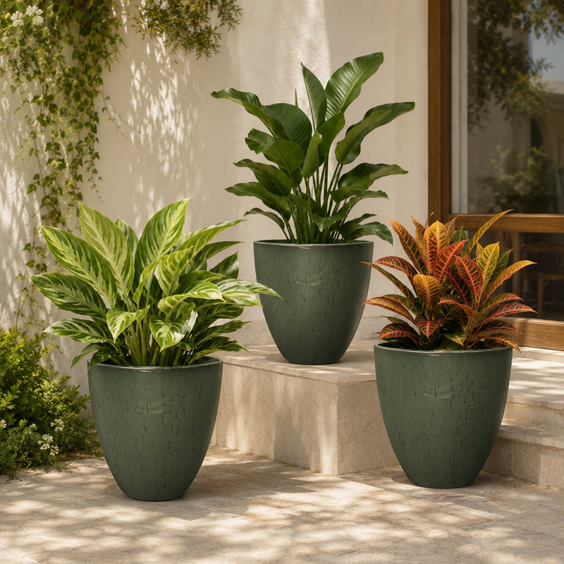 Jardinière intérieure / extérieure en résine vert brillant moderne avec soucoupe et écran de drainage (ensemble de 3), Vert