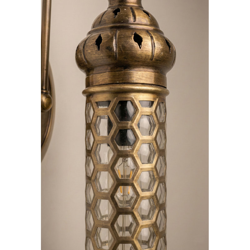 Rodre Armed Sconce
