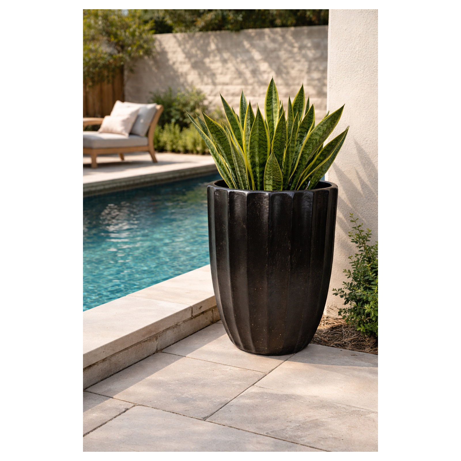 Cirque Cone, Gray, 23" H x 17.5" W x 17.5" D