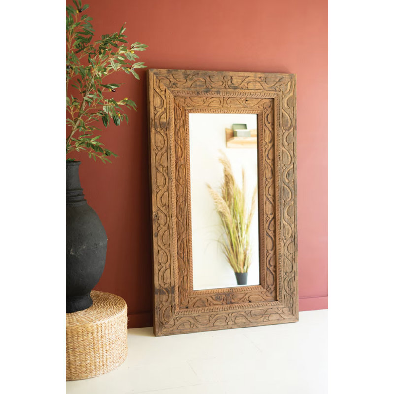 Miroir recyclé à cadre sculpté